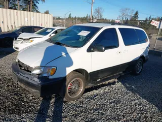 2001 Toyota Sienna CE with VIN 4T3ZF19C91U335568, listed as a IAAI auction lot 41534274 with 179,397 mi miles. Bid and sale history available at carsss.com. Image 17.