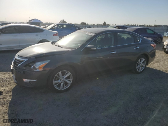 2013 Nissan Altima 2.5 S with VIN 1N4AL3AP8DN447540, listed as a Copart auction lot 53065385 with 116,971 mi miles and Salvage Title. Bid and sale history available at carsss.com. Image 1.