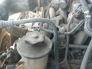 2006 Ford F-150 STX с VIN 1FTRF02W26KD51559, выставлен на аукционе IAAI как лот 41726620 с пробегом 254 532 миль миль и . История ставок и продаж доступна на DreamBid. Изображение 12.
