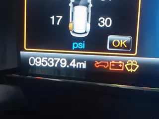 2019 Ford Explorer XLT with VIN 1FM5K7DH1KGB01563, listed as a IAAI auction lot 41548017 with 95,379 mi miles. Bid and sale history available at carsss.com. Image 15.