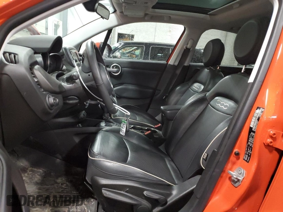 2017 FIAT 500X Trekking с VIN ZFBCFYCB5HP551361, выставлен на аукционе Copart как лот 48934594 с пробегом 97 062 миль миль и Списание • Salvage title. История ставок и продаж доступна на DreamBid. Изображение 7.
