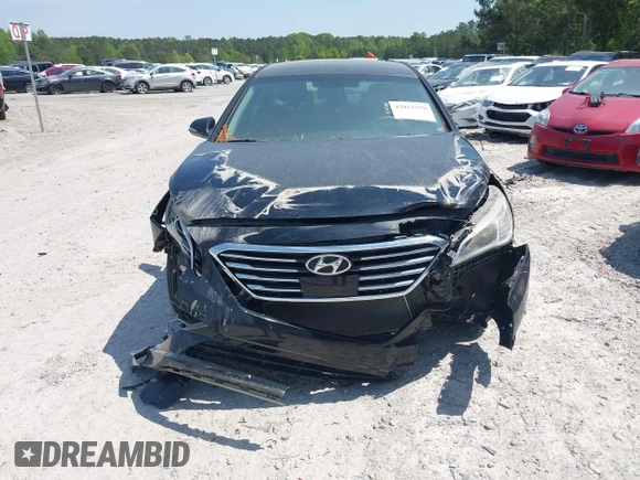 2015 Hyundai Sonata 2.4L Sport with VIN 5NPE34AF7FH250547, listed as a IAAI auction lot 42033370 with 79,840 mi miles. Bid and sale history available at carsss.com. Image 18.