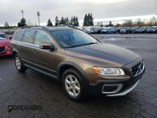 2013 Volvo XC70 3.2L with VIN YV4952BL8D1163536, listed as a Copart auction lot 74221894 with 108,520 mi miles and Salvage Title. Bid and sale history available at DreamBid. Image 4.