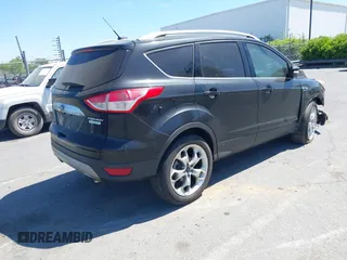 2015 Ford Escape Titanium с VIN 1FMCU0JX5FUB87813, выставлен на аукционе IAAI как лот 42035295 с пробегом 148 430 миль миль и . История ставок и продаж доступна на DreamBid. Изображение 4.
