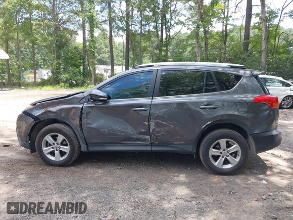 2013 Toyota RAV4 XLE z VIN 2T3WFREVXDW018895, wystawiony jako IAAI lot #42776863 z przebiegiem 249 634 mil mil oraz . Historia ofert i sprzedaży dostępna na DreamBid. Obrazek 14.