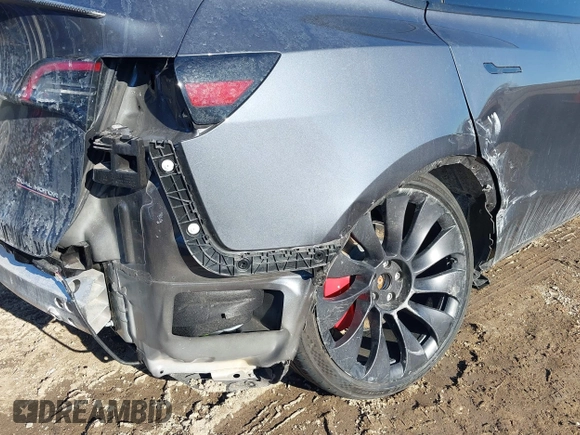 2023 Tesla Model Y Performance with VIN 7SAYGDEF1PF674417, listed as a IAAI auction lot 41421594 with 28,928 mi miles and . Bid and sale history available at DreamBid. Image 20.