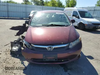 2012 Honda Civic LX z VIN 2HGFB2F56CH589253, wystawiony jako Copart lot #57870155 z przebiegiem 141 710 mil mil oraz Czysty tytuł • Clean title. Historia ofert i sprzedaży dostępna na DreamBid. Obrazek 5.