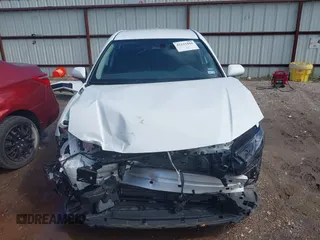 2025 Toyota Camry LE with VIN 4T1DAACK6SU082583, listed as a IAAI auction lot 42233444 with 18,935 mi miles and . Bid and sale history available at DreamBid. Image 13.
