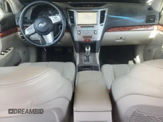 2011 Subaru Outback Limited Power Moon z VIN 4S4BRDLC1B2356990, wystawiony jako Copart lot #59743825 z przebiegiem 157 192 mil mil oraz Szkoda całkowita • Salvage title. Historia ofert i sprzedaży dostępna na DreamBid. Obrazek 8.