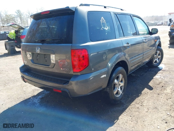 2008 Honda Pilot EX-L with VIN 5FNYF18568B019835, listed as a IAAI auction lot 41743260 with 150,027 mi miles. Bid and sale history available at carsss.com. Image 4.