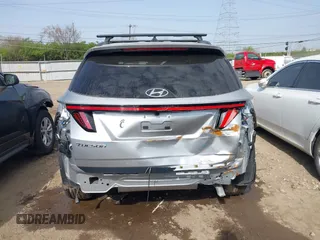 2024 Hyundai Tucson SEL with VIN 5NMJF3DE3RH323367, listed as a IAAI auction lot 42041725 with 4,923 mi miles. Bid and sale history available at carsss.com. Image 17.