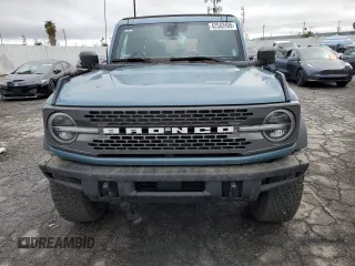 2021 Ford Bronco with VIN 1FMEE5DP4MLA90474, listed as a Copart auction lot 42542495 with 26,674 mi miles and Salvage Title. Bid and sale history available at DreamBid. Image 5.