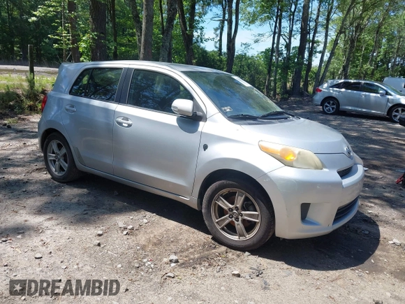 2009 Scion xD z VIN JTKKU10459J042833, wystawiony jako IAAI lot #42243912 z przebiegiem 249 495 mil mil oraz . Historia ofert i sprzedaży dostępna na DreamBid. Obrazek 1.