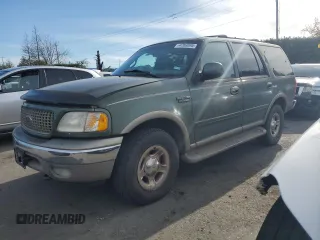 2000 Ford Expedition Eddie Bauer with VIN 1FMPU18L2YLA61671, listed as a Copart auction lot 47690655 with Not provided miles and Clean title. Bid and sale history available at DreamBid. Image 1.