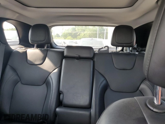2019 Jeep Cherokee Limited with VIN 1C4PJMDX4KD480128, listed as a Copart auction lot 59059285 with 50,643 mi miles and Clean title. Bid and sale history available at DreamBid. Image 10.
