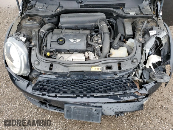 2012 MINI Hardtop S with VIN WMWSV3C57CTY25391, listed as a Copart auction lot 59684835 with 217,246 mi miles and Salvage title. Bid and sale history available at DreamBid. Image 12.