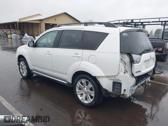 2011 Mitsubishi Outlander SE z VIN JA4AS3AW3BU019148, wystawiony jako IAAI lot #41851004 z przebiegiem 88 989 mil mil oraz . Historia ofert i sprzedaży dostępna na DreamBid. Obrazek 3.