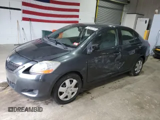 2009 Toyota Yaris z VIN JTDBT903991335683, wystawiony jako Copart lot #52565155 z przebiegiem 143 737 mil mil oraz Szkody całkowita. Historia ofert i sprzedaży dostępna na DreamBid. Obrazek 1.