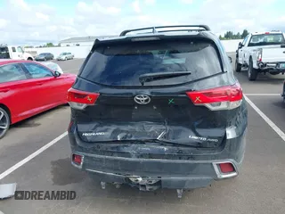 2017 Toyota Highlander Limited with VIN 5TDDZRFH5HS451698, listed as a IAAI auction lot 42233035 with 79,746 mi miles and . Bid and sale history available at DreamBid. Image 17.
