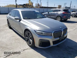 2020 BMW 7 Series 740i with VIN WBA7T2C01LGF96731, listed as a Copart auction lot 47431263 with 43,741 mi miles. Bid and sale history available at carsss.com. Image 4.