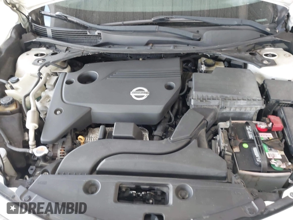 2014 Nissan Altima S with VIN 1N4AL3AP5EC136502, listed as a IAAI auction lot 42143885 with 116,923 mi miles and . Bid and sale history available at DreamBid. Image 10.