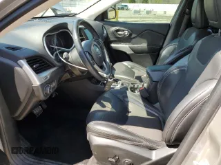 2018 Jeep Cherokee Latitude Plus with VIN 1C4PJLLB9JD535137, listed as a Copart auction lot 52505705 with 92,651 mi miles and Salvage Title. Bid and sale history available at DreamBid. Image 7.
