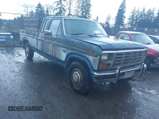 1985 Ford F-250 with VIN 1FTHX2515FKA21239, listed as a IAAI auction lot 41296249 with 39,167 mi miles and . Bid and sale history available at DreamBid. Image 1.