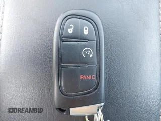 2018 Jeep Cherokee Latitude Plus z VIN 1C4PJMLX5JD603290, wystawiony jako IAAI lot #42237865 z przebiegiem 89 516 mil mil oraz . Historia ofert i sprzedaży dostępna na DreamBid. Obrazek 11.