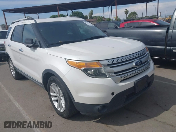 2013 Ford Explorer XLT with VIN 1FM5K7D93DGC81320, listed as a IAAI auction lot 42160748 with 196,740 mi miles and . Bid and sale history available at carsss.com. Image 6.