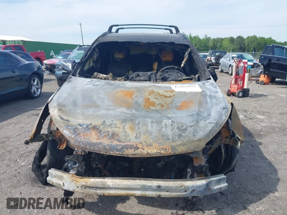 2016 Hyundai Santa Fe z VIN 5XYZU3LB4GG308030, wystawiony jako IAAI lot #42102832 z przebiegiem Nie podano mil oraz . Historia ofert i sprzedaży dostępna na DreamBid. Obrazek 11.