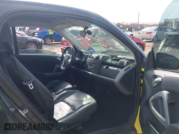 2008 Smart fortwo Pure with VIN WMEEJ31X38K201375, listed as a IAAI auction lot 41815885 with 122,100 mi miles and . Bid and sale history available at DreamBid. Image 5.