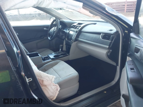 2012 Toyota Camry L z VIN 4T1BF1FK9CU514783, wystawiony jako IAAI lot #42371139 z przebiegiem 121 778 mil mil oraz . Historia ofert i sprzedaży dostępna na DreamBid. Obrazek 5.