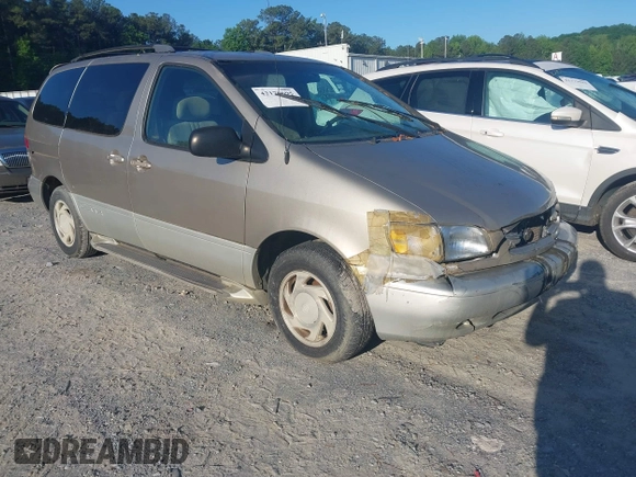 2000 Toyota Sienna LE with VIN 4T3ZF13C1YU301224, listed as a IAAI auction lot 42176695 with 203,971 mi miles and . Bid and sale history available at DreamBid. Image 1.