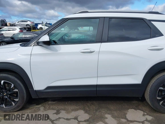 2023 Chevrolet TrailBlazer LT with VIN KL79MPS2XPB189884, listed as a IAAI auction lot 41778506 with 2,366 mi miles and . Bid and sale history available at DreamBid. Image 14.