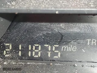 2012 Mazda Mazda5 Grand Touring with VIN JM1CW2DL1C0142664, listed as a IAAI auction lot 41585909 with 211,875 mi miles. Bid and sale history available at carsss.com. Image 7.