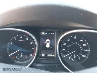 2017 Hyundai Santa Fe Limited Ultimate with VIN KM8SRDHF1HU212114, listed as a IAAI auction lot 41910471 with 135,335 mi miles. Bid and sale history available at carsss.com. Image 7.