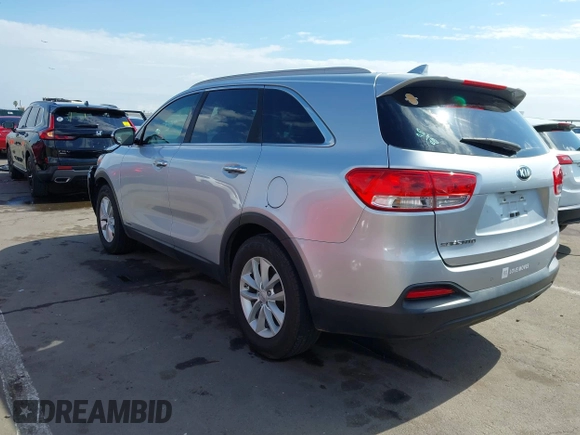2017 Kia Sorento LX with VIN 5XYPGDA36HG280832, listed as a IAAI auction lot 42214948 with 120,318 mi miles and . Bid and sale history available at DreamBid. Image 3.