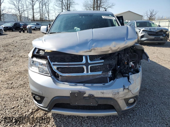 2017 Dodge Journey SXT with VIN 3C4PDDBG6HT528869, listed as a Copart auction lot 54006055 with 118,643 mi miles and Salvage title. Bid and sale history available at DreamBid. Image 5.