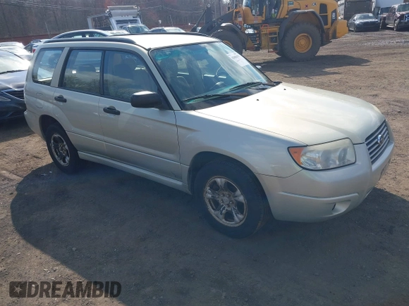 2006 Subaru Forester 2.5 X with VIN JF1SG63646H703558, listed as a IAAI auction lot 42008479 with 190,235 mi miles. Bid and sale history available at carsss.com. Image 1.