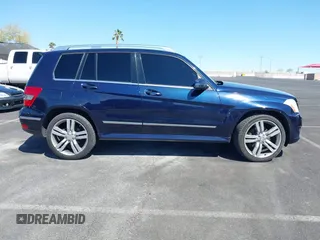 2012 Mercedes-Benz GLK 350 with VIN WDCGG8HB2CF805749, listed as a IAAI auction lot 42031442 with 152,313 mi miles and . Bid and sale history available at carsss.com. Image 13.