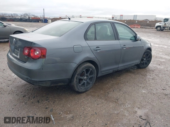2010 Volkswagen Jetta S with VIN 3VWJX7AJ9AM021831, listed as a IAAI auction lot 41542725 with 183,503 mi miles and . Bid and sale history available at DreamBid. Image 4.