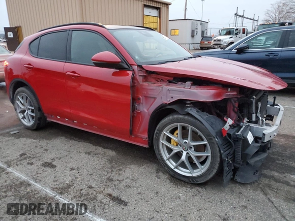2019 Alfa Romeo Stelvio Ti Lusso z VIN ZASPAKBN8K7C30855, wystawiony jako Copart lot #85011394 z przebiegiem 65 100 mil mil oraz Szkoda całkowita • Salvage title. Historia ofert i sprzedaży dostępna na DreamBid. Obrazek 4.