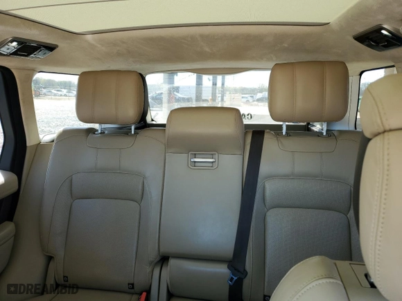 2019 Land Rover Range Rover with VIN SALGS2RE9KA520996, listed as a Copart auction lot 50520845 with 108,261 mi miles and Salvage Title. Bid and sale history available at carsss.com. Image 10.