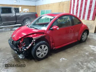 2008 Volkswagen New Beetle Coupe S with VIN 3VWRW31C88M526138, listed as a Copart auction lot 86811144 with 67,660 mi miles and Clean Title. Bid and sale history available at carsss.com. Image 1.
