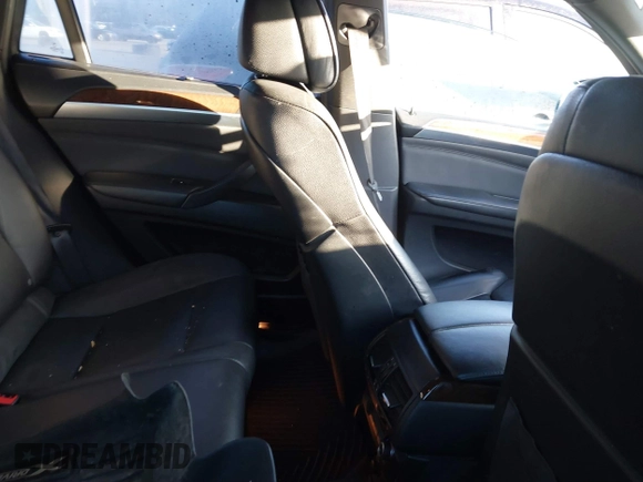 2014 BMW X6 xDrive35i with VIN 5UXFG2C52E0C45044, listed as a IAAI auction lot 41711013 with 120,840 mi miles. Bid and sale history available at carsss.com. Image 8.