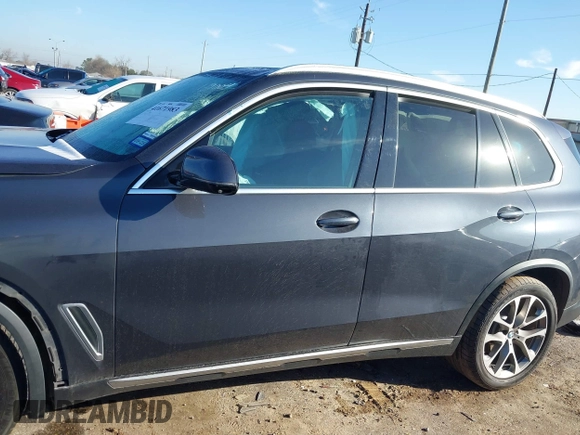 2020 BMW X5 sDrive40i with VIN 5UXCR4C05L9C54889, listed as a IAAI auction lot 41671983 with Not Provided miles and . Bid and sale history available at DreamBid. Image 14.
