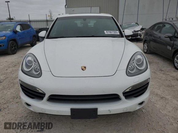 2012 Porsche Cayenne S Hybrid z VIN WP1AE2A20CLA92536, wystawiony jako Copart lot #87667355 z przebiegiem 117 267 mil mil oraz Czysty tytuł • Clean title. Historia ofert i sprzedaży dostępna na DreamBid. Obrazek 5.