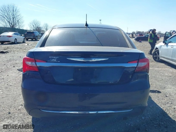 2014 Chrysler 200 LX with VIN 1C3CCBAB0EN170521, listed as a IAAI auction lot 41703266 with NaN miles. Bid and sale history available at carsss.com. Image 16.