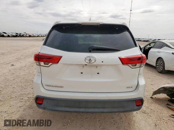 2018 Toyota Highlander SE with VIN 5TDKZRFH2JS540769, listed as a Copart auction lot 56658585 with 74,013 mi miles and Salvage title. Bid and sale history available at DreamBid. Image 6.