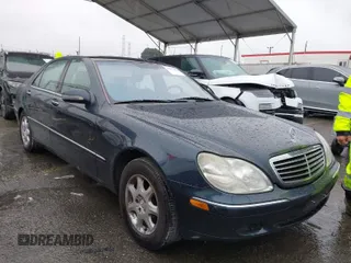 2000 Mercedes-Benz S 320/430/500 z VIN WDBNG75J7YA064262, wystawiony jako IAAI lot #41691406 z przebiegiem 169 206 mil mil oraz . Historia ofert i sprzedaży dostępna na DreamBid. Obrazek 1.